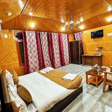 Roseline Inn Srīnagar Esterno foto
