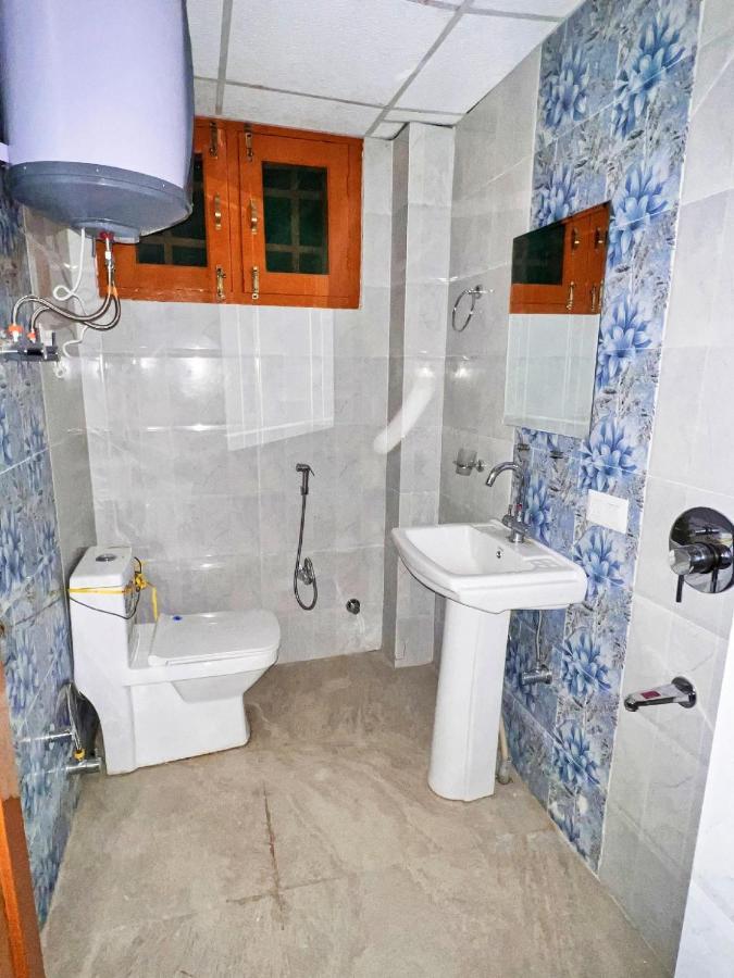 Roseline Inn Srīnagar Esterno foto